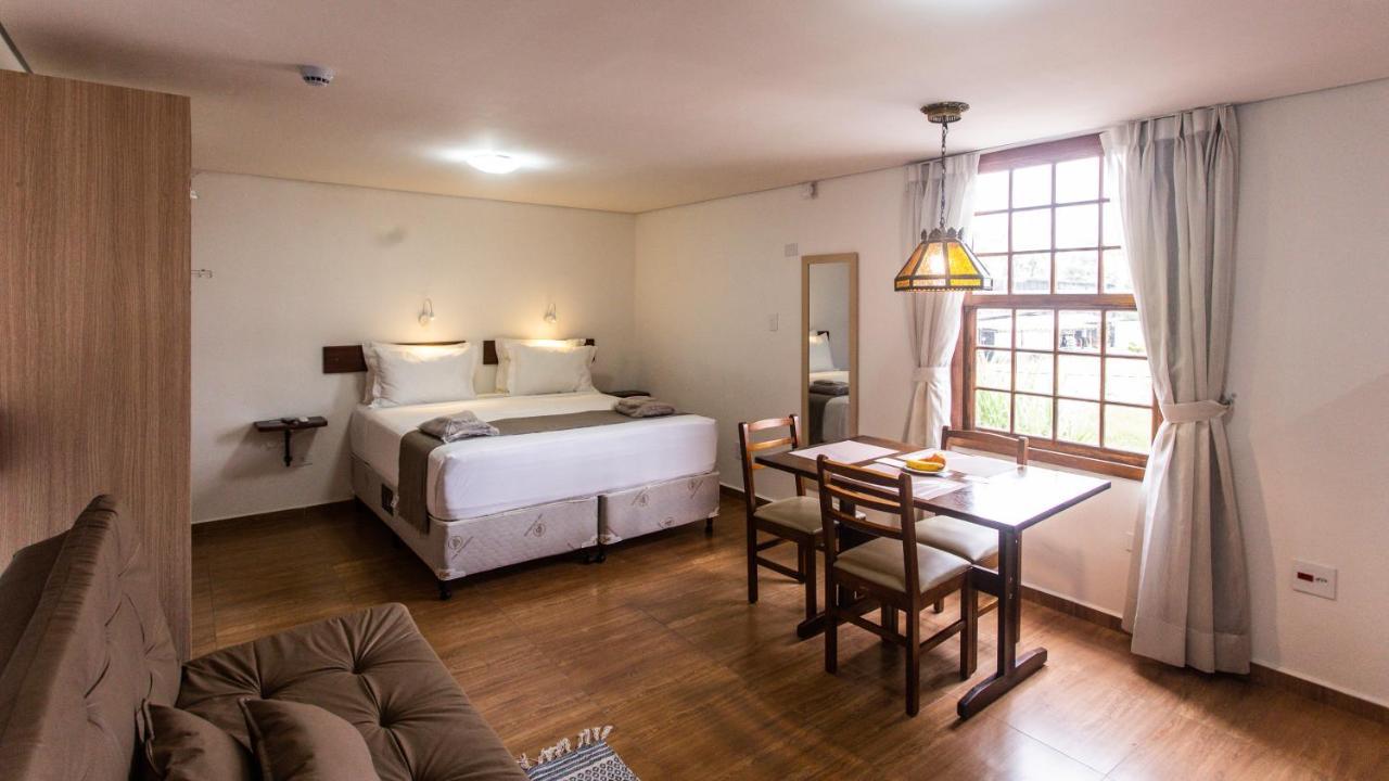 Hotel Chalet Monet - Granja Vianna Cotia  Exterior photo