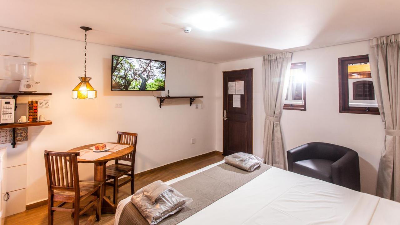Hotel Chalet Monet - Granja Vianna Cotia  Exterior photo
